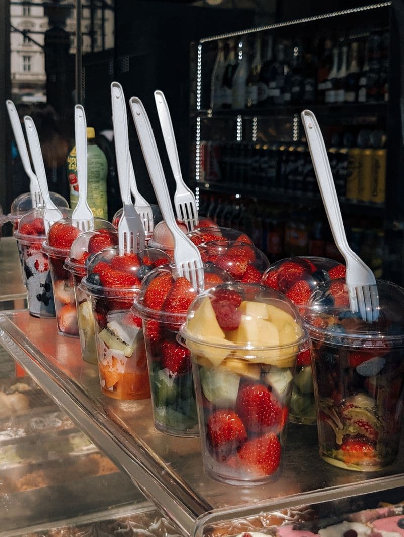 Ensalada de Frutas (24 oz)